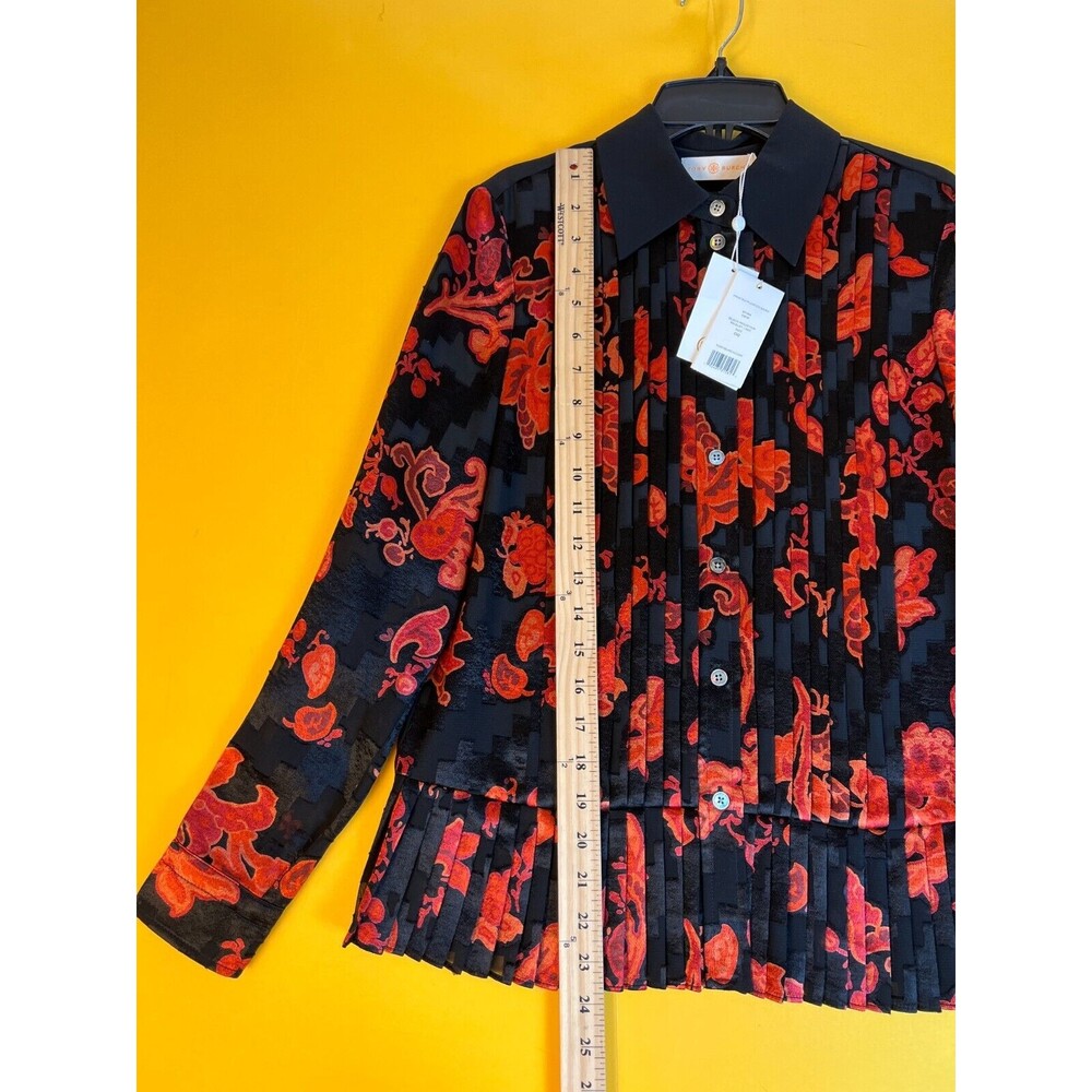 Tory Burch Printed Pleated Shirt Womens 00 Black Red Paisley Button Up $498 NWT - Picture 4 of 11